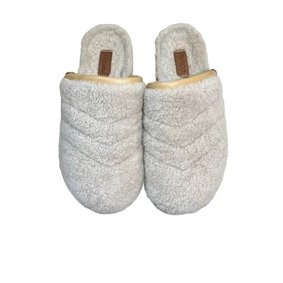 Olukai pupu mua slippers fuzzy white soft cozy women's sz 11 - Picture 2 of 9